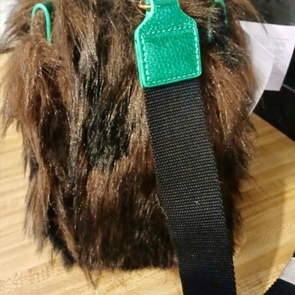 Kurt Geiger 🎁NWT Fuzzy Southbank Tote/Crossbody With Dustbag🎁 Gift Ready - Picture 10 of 15